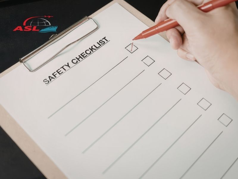 Checklist giúp tránh sai sót khi làm hồ sơ khai hải quan hàng gia công và tối ưu quy trình.