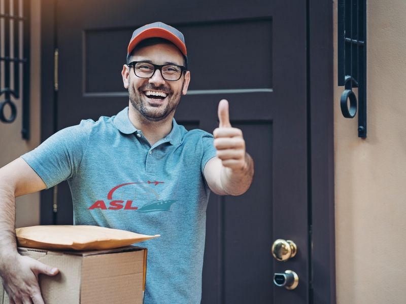 Cập nhật các yếu tố ảnh hưởng đến chi phí Door To Door nội địa năm 2026.