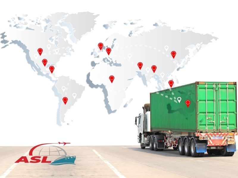 Phân tích biến động cước container quốc tế và ảnh hưởng đến doanh nghiệp xuất nhập khẩu.