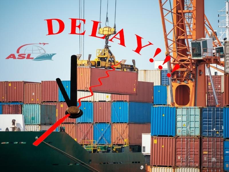 Phân tích các yếu tố khiến hàng hóa chậm thông quan và kinh nghiệm xử lý hiệu quả.