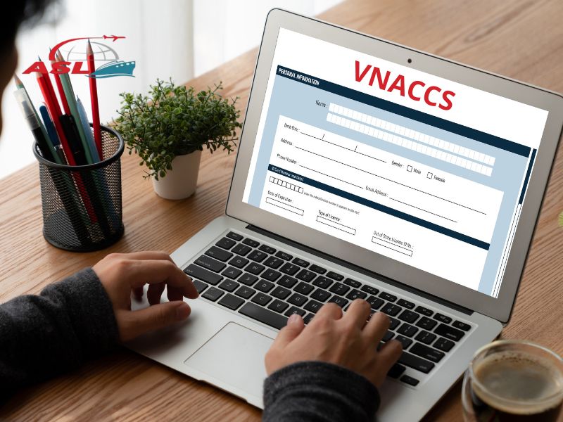 Hướng dẫn quy trình khai hải quan điện tử qua VNACCS nhanh, chính xác, hạn chế lỗi thường gặp.