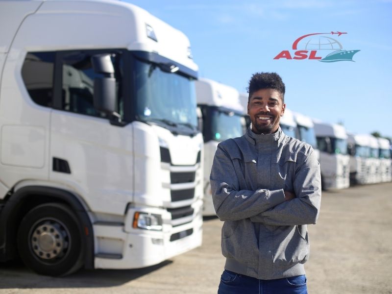 Hướng dẫn doanh nghiệp lựa chọn 3PL hoặc 4PL để tối ưu chi phí và nâng cao hiệu quả logistics.
