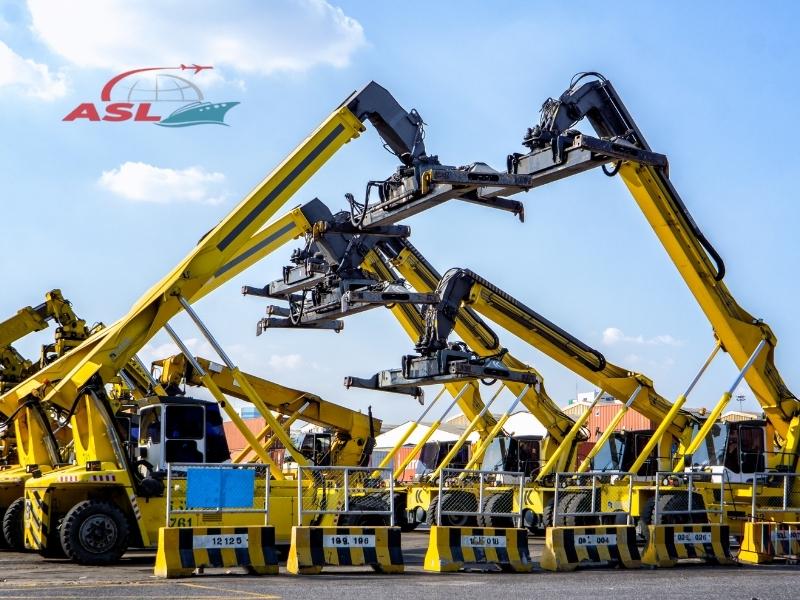 Chia sẻ kinh nghiệm nhập khẩu máy móc thiết bị và các thủ tục doanh nghiệp cần lưu ý.