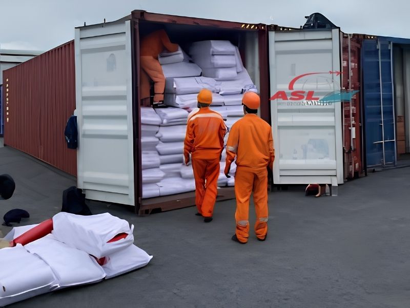 Những kinh nghiệm khai báo hải quan giúp doanh nghiệp hạn chế bị phân luồng đỏ.