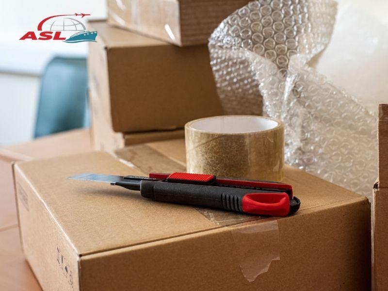 Tổng hợp quy chuẩn đóng gói hàng quốc tế giúp đảm bảo an toàn và đúng quy định vận chuyển.
