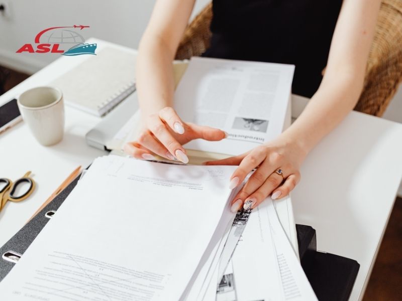 Hướng dẫn thủ tục vận chuyển đường bộ xuyên biên giới nhanh và đúng quy định.